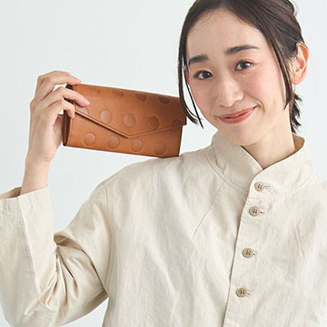 キャンディ レターロングウォレット