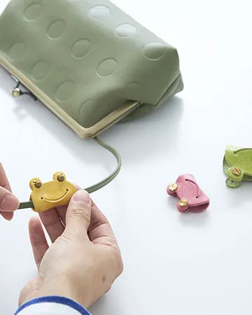 カエル コードホルダー(M)