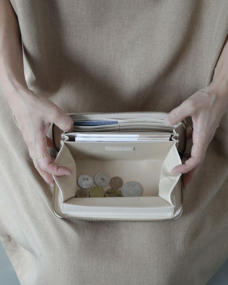 長財布の色：バニラ