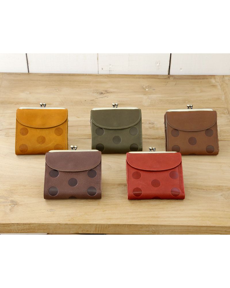 がま口の色：上から時回りに　キャラメル・オリーブグリーン・アッシュ グレー・チェリーレッド・ダークブラウン