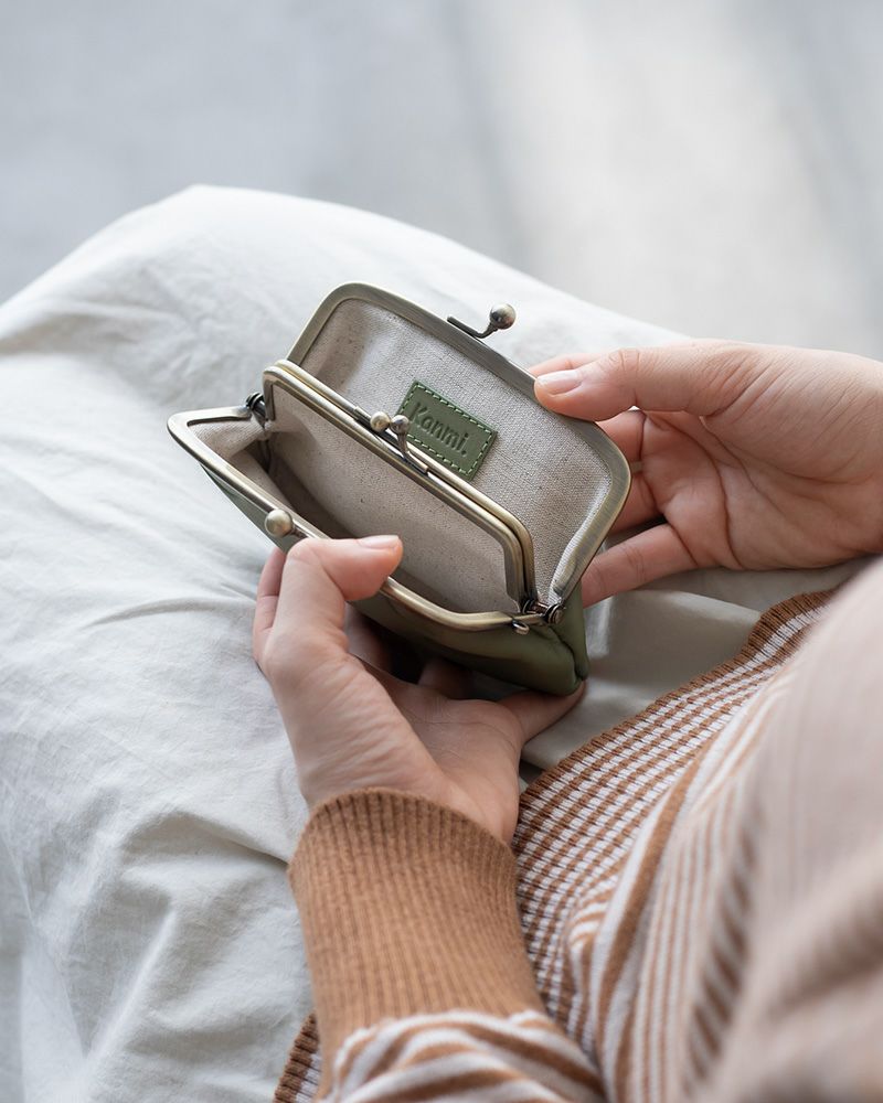 がま口の色：リーフグリーン