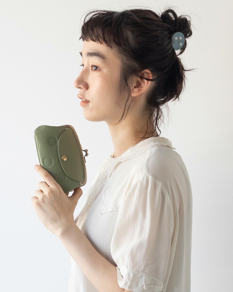 キャンディルーフ 親子がま口」使うほど愛着、本革の優しい