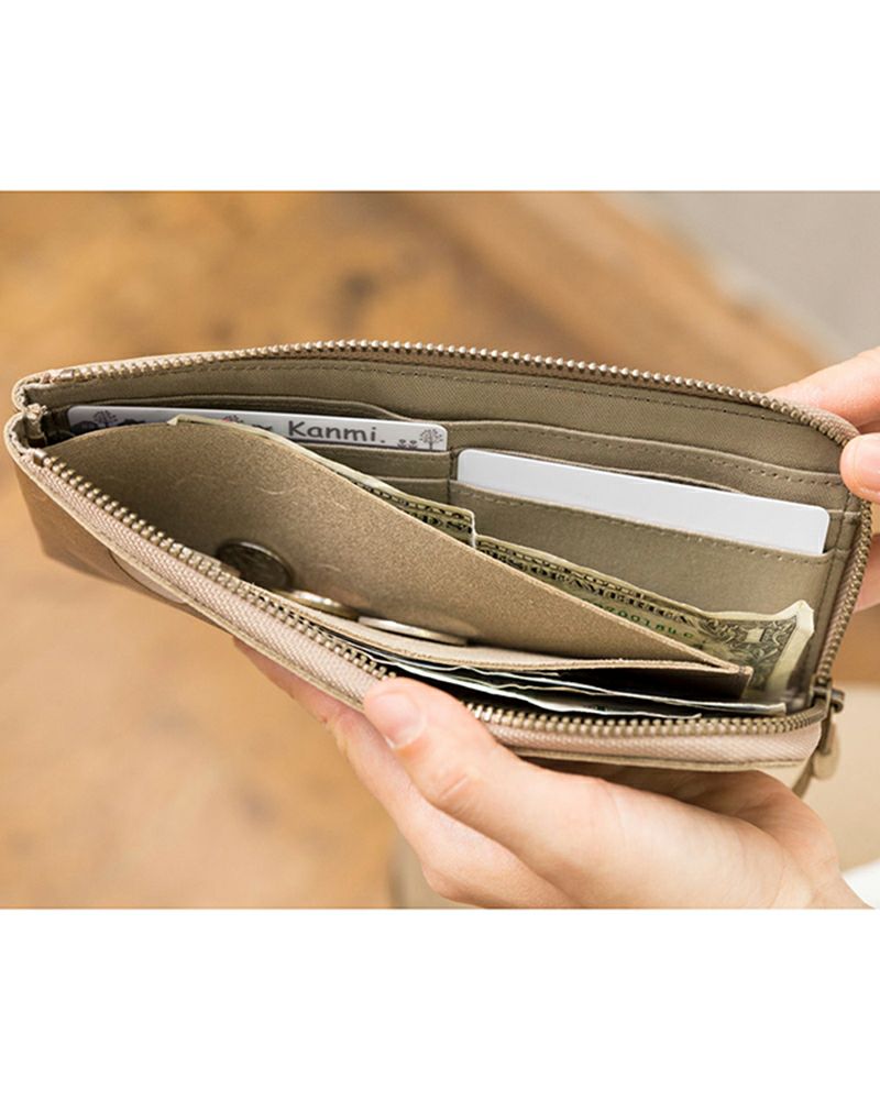 長財布の色：アッシュ グレー