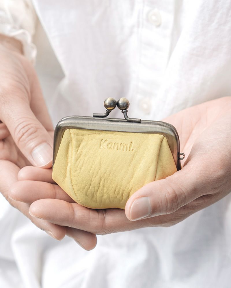 がま口の色：パインイエロー