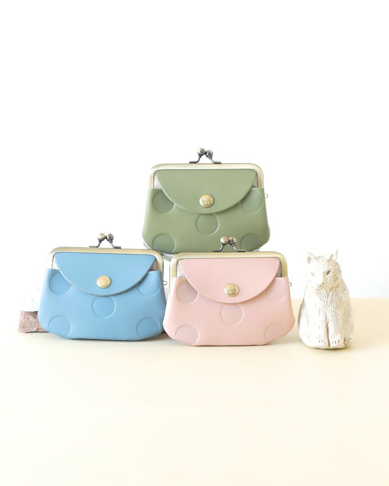 がま口の色：上から時計回りに　リーフグリーン・ベビーピンク・ソライロ