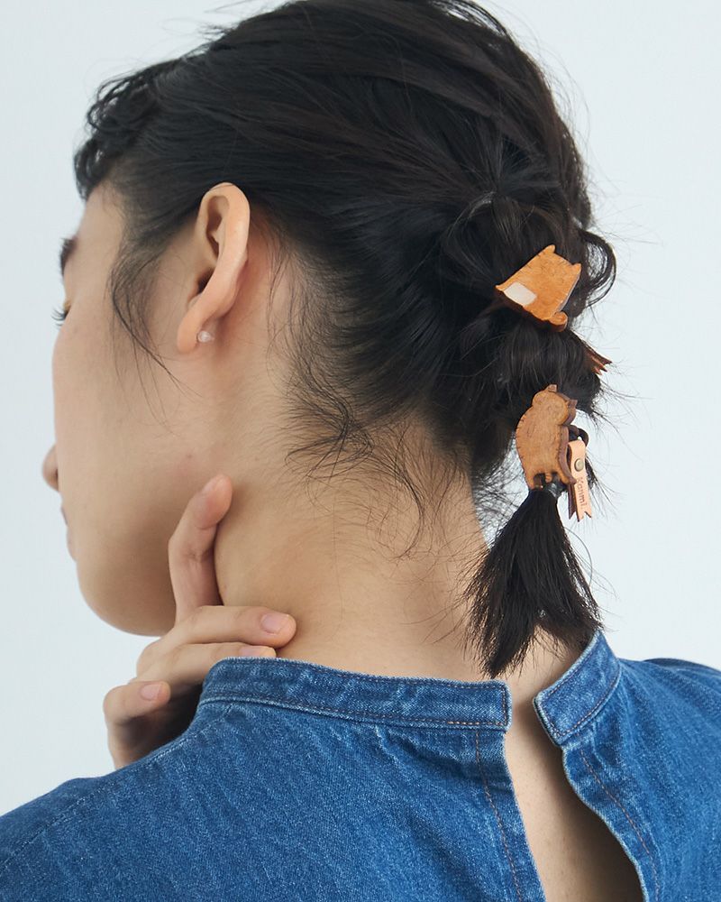 ヘアアクセサリーの種類：上から　トラ・寝ころびトラ