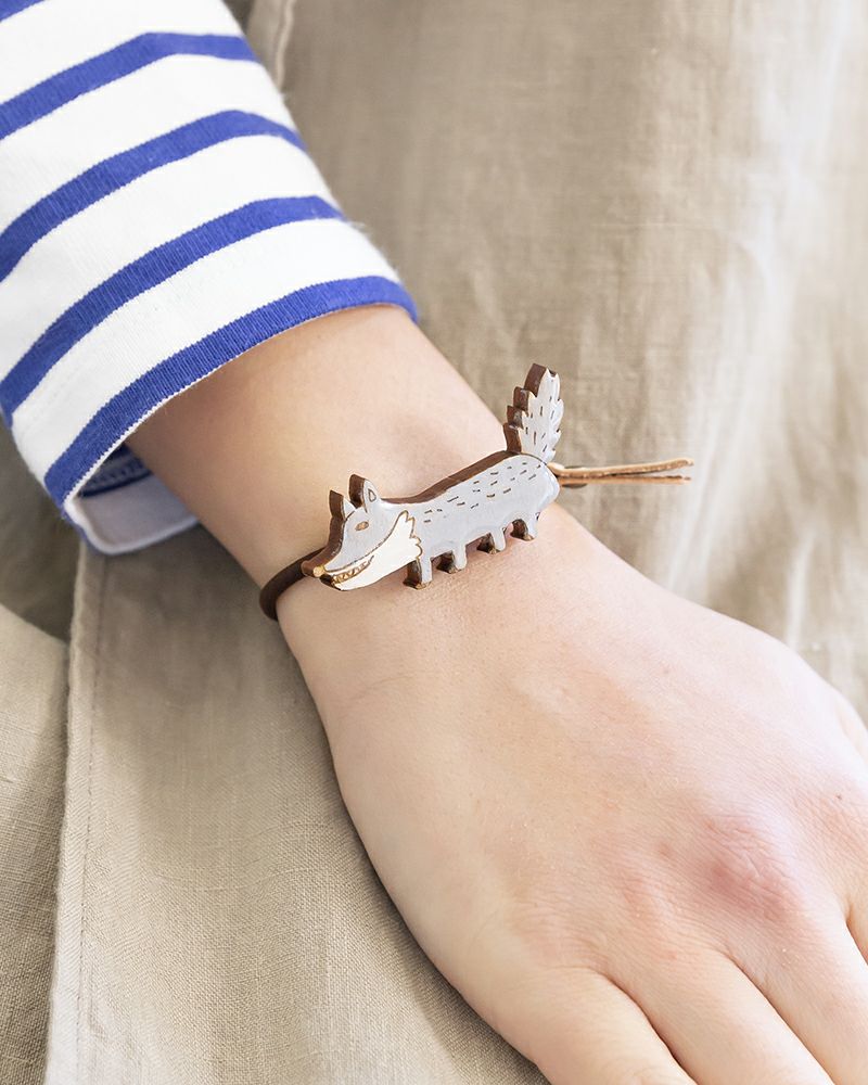 ヘアアクセサリーの種類：オオカミ