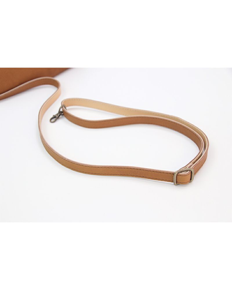 バイカラーのストラップ（がま口の色：ミルクチョコ）