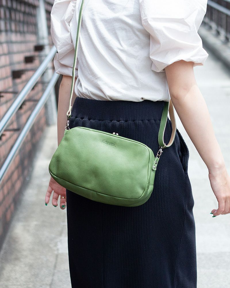 がま口の色：リーフグリーン