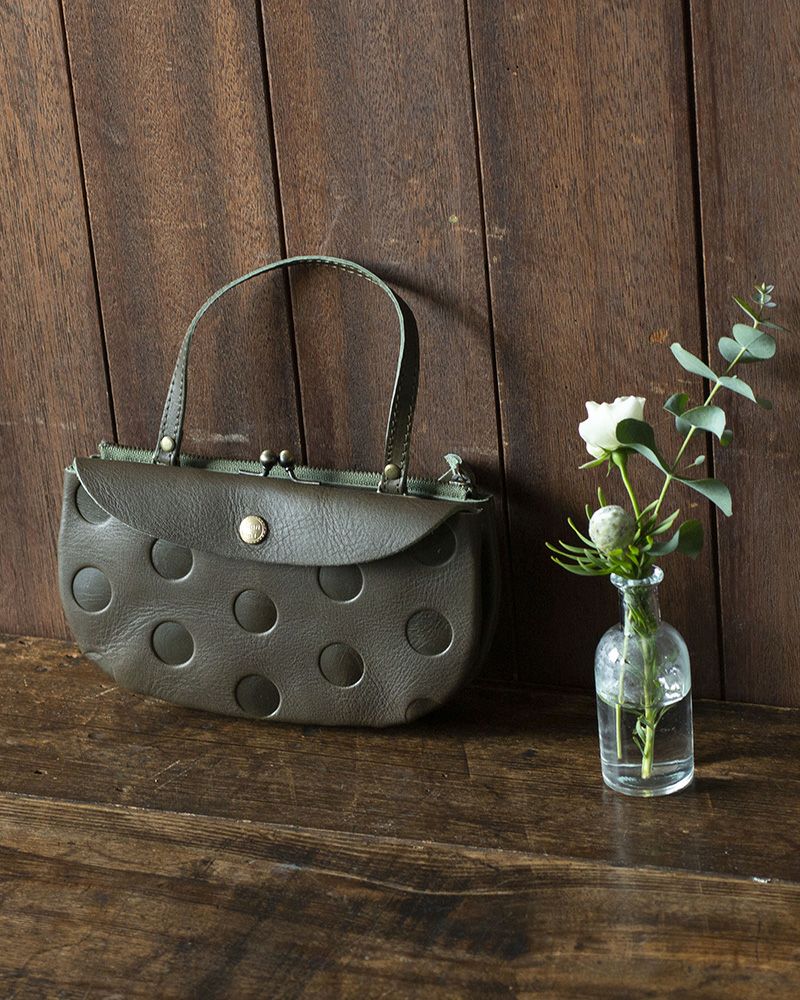 しっとり大人カラー（がま口の色：オリーブグリーン）