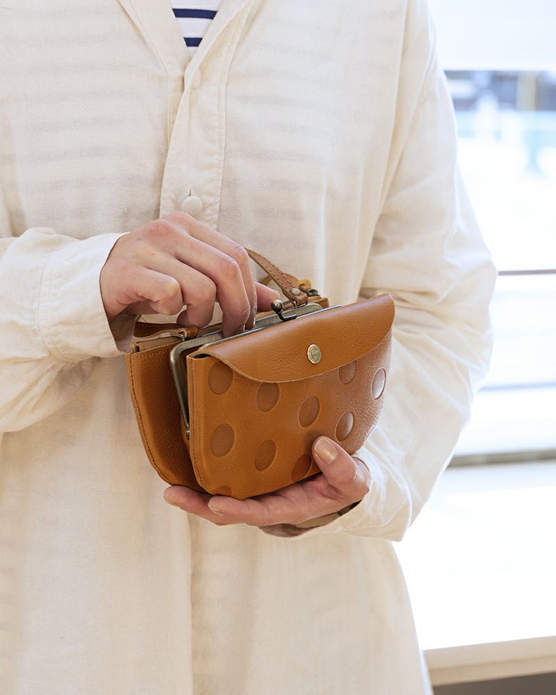 キャンディ がま口トートウォレット（がま口の色：キャラメル）