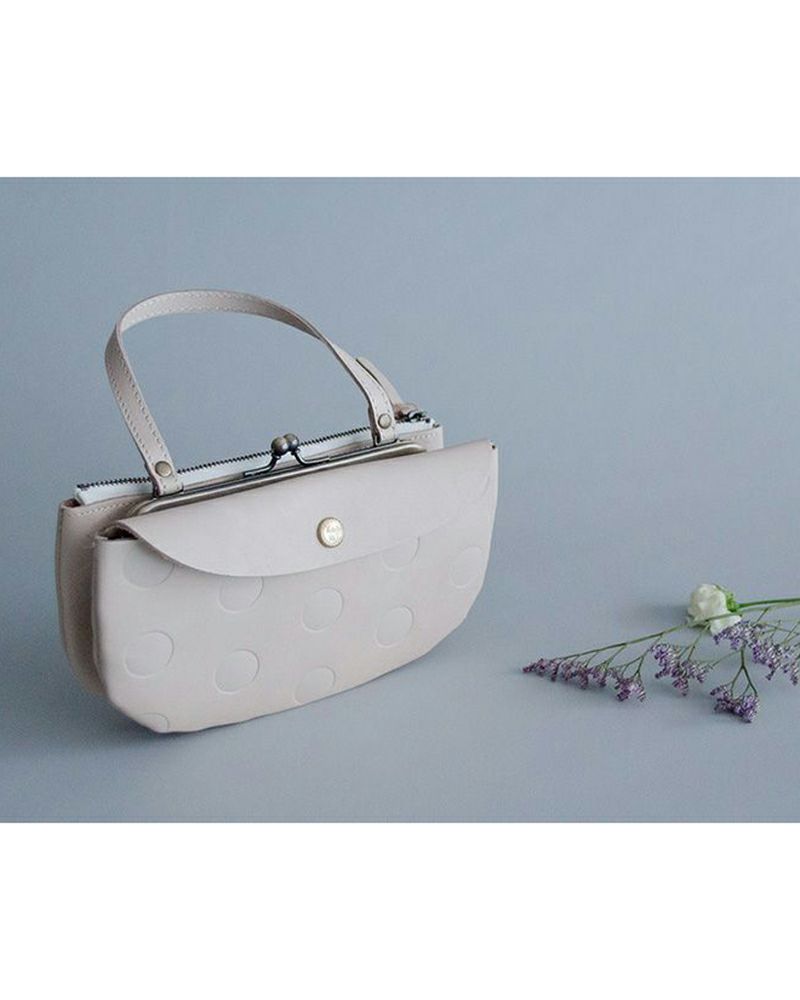 がま口の色：バニラ