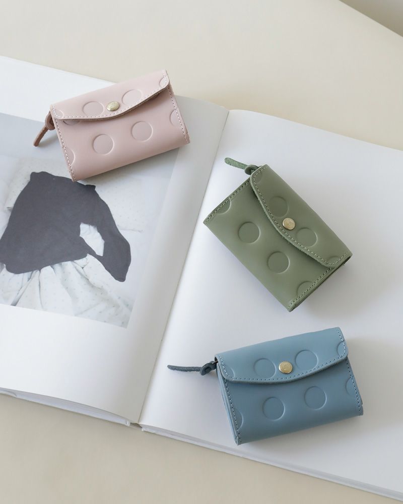 ミニ財布の色：上から　ベビーピンク・リーフグリーン・ソライロ