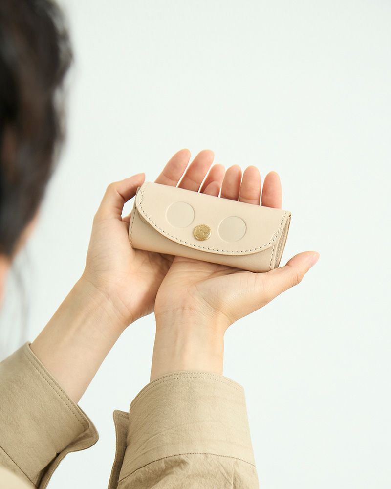 キーケースの色：バニラ