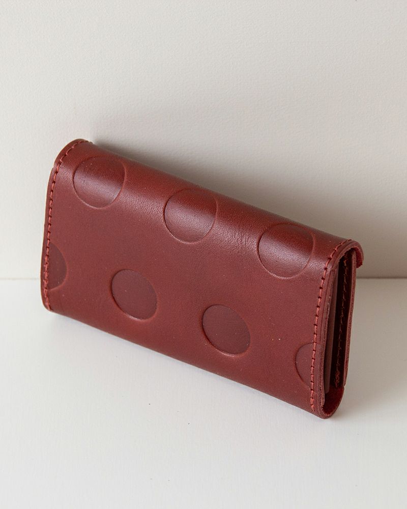 カードケースの色：チェリーレッド