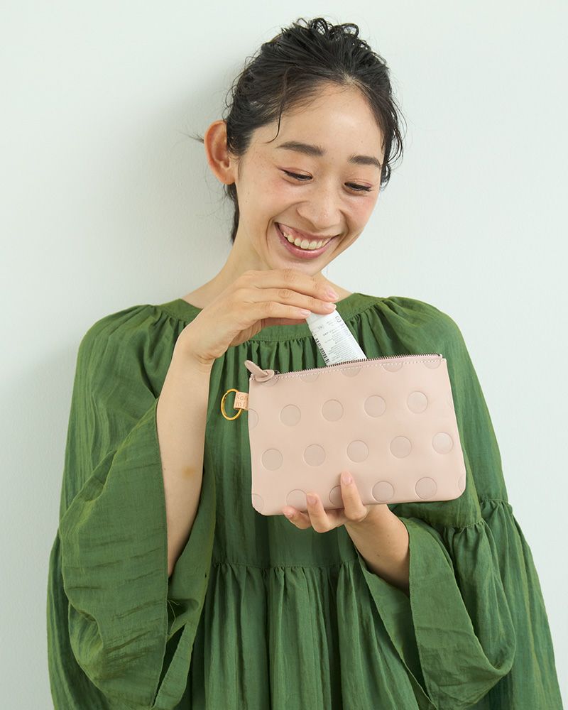 ポーチの色：ベビーピンク