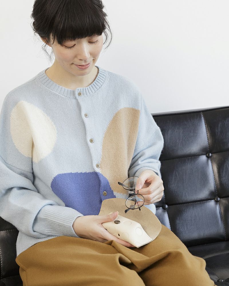 メガネケースの色：バニラ