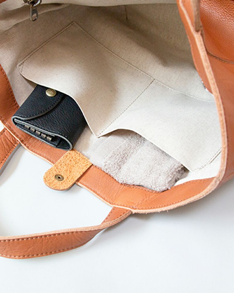 バッグの色：キャラメル