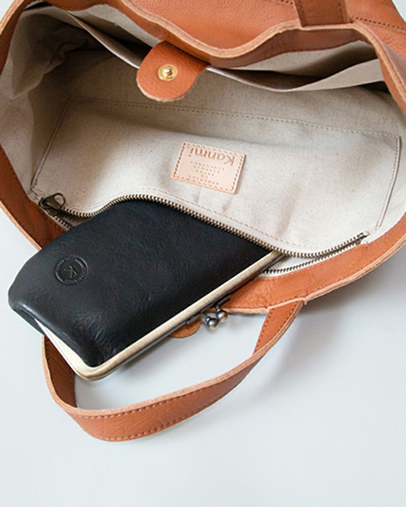 バッグの色：キャラメル