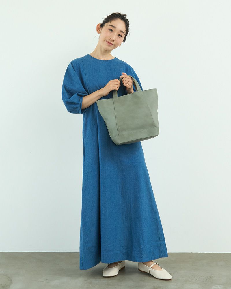 バッグの色：キャットブルー