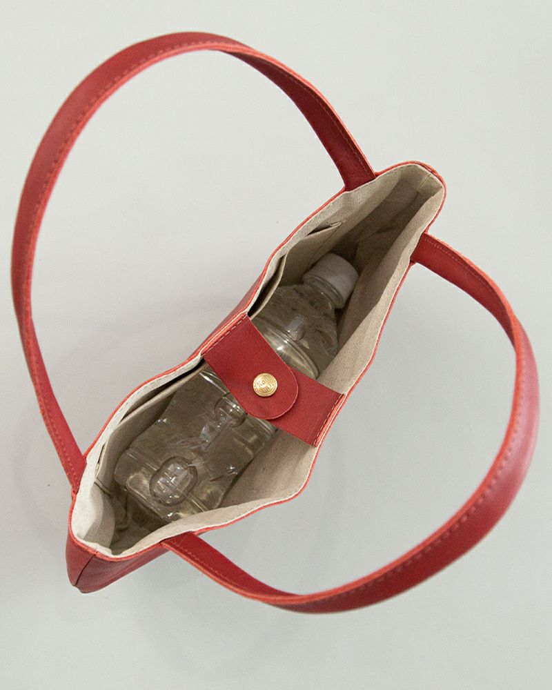 トートバッグの色：レッド