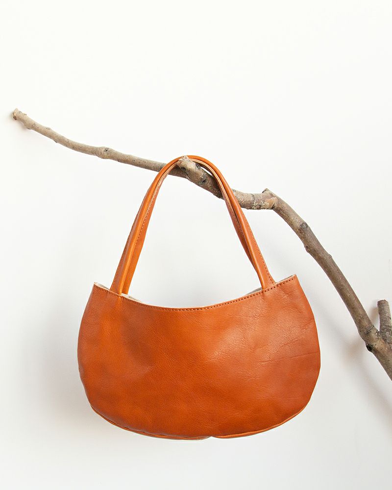 トートバッグの色：キャラメル