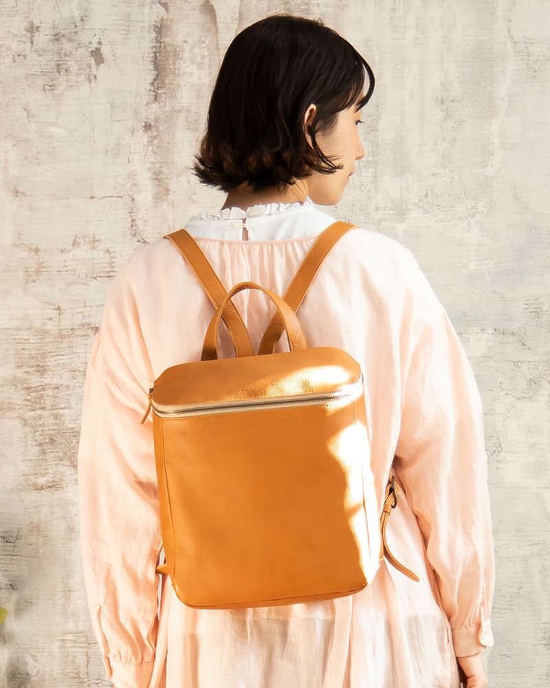 リュックの色：キャメル（終売）