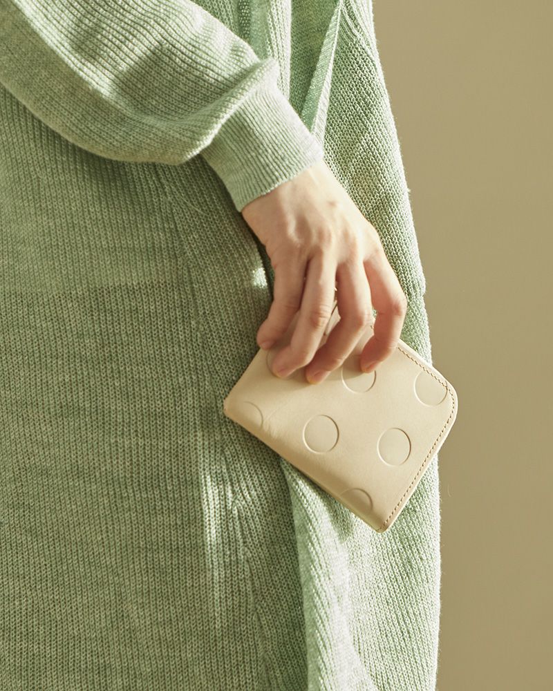 ミニ財布の色：バニラ