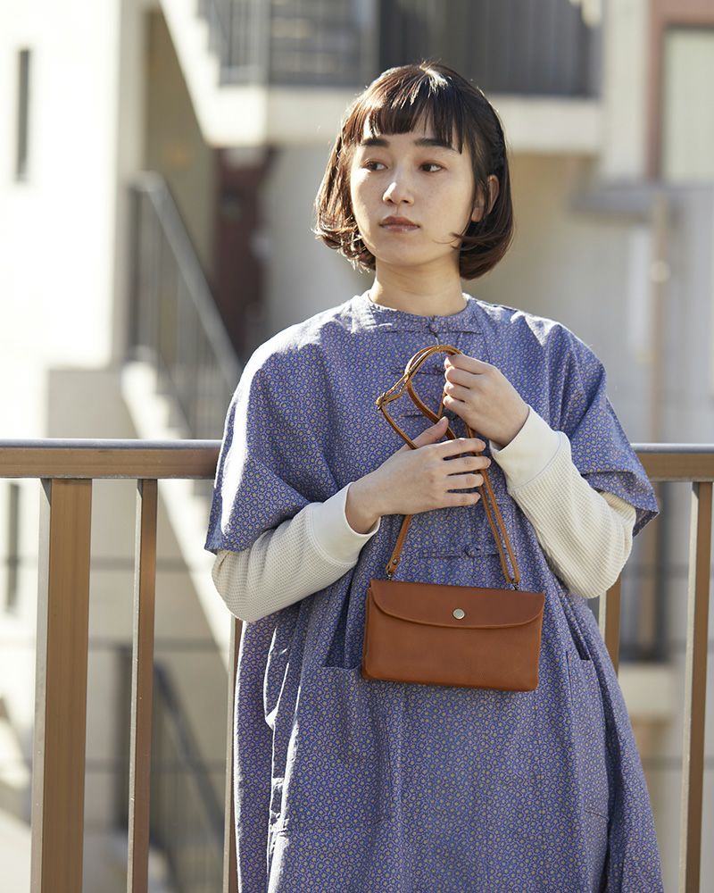 がま口の色：キャメル