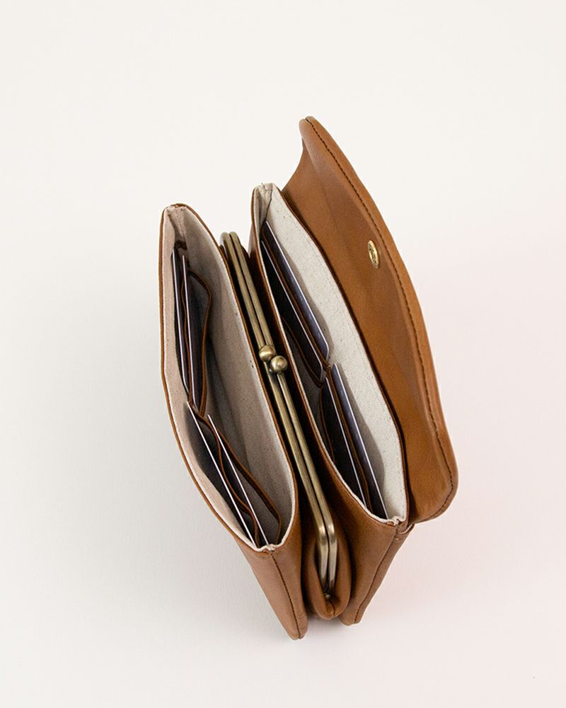 がま口の色：モカグレー