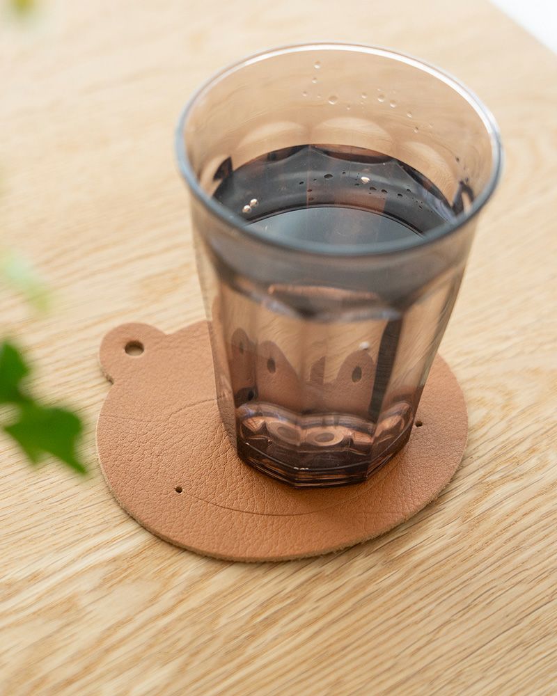 コースターの色：キャメル