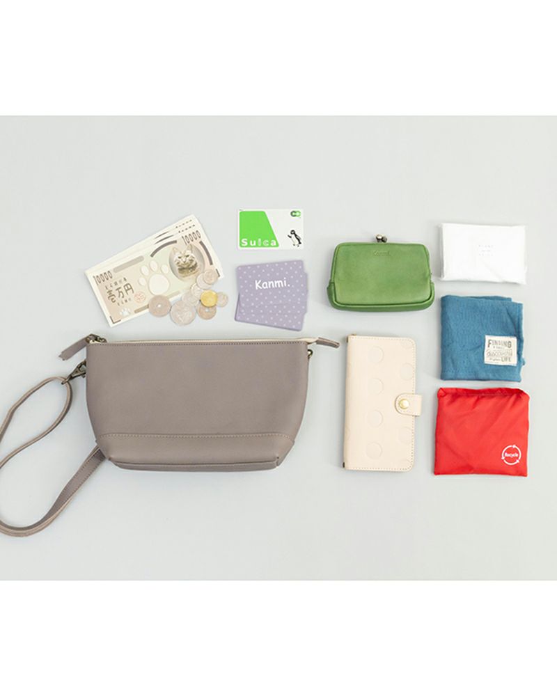 お財布ポシェットの色：ピュアグレー