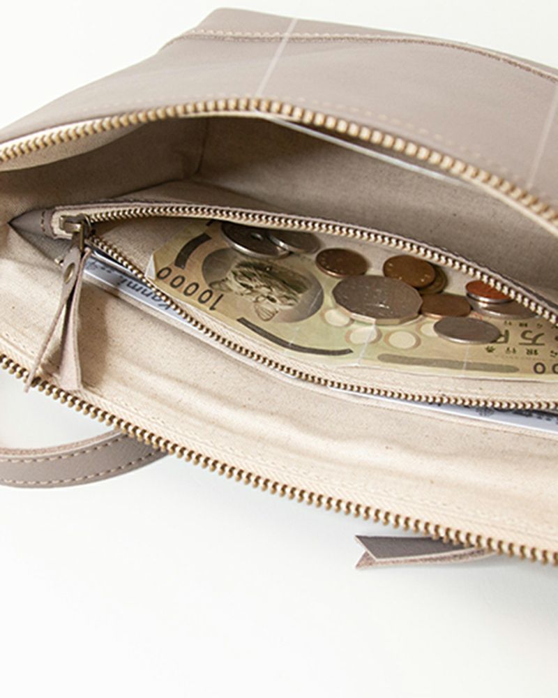 お財布ポシェットの色：ピュアグレー