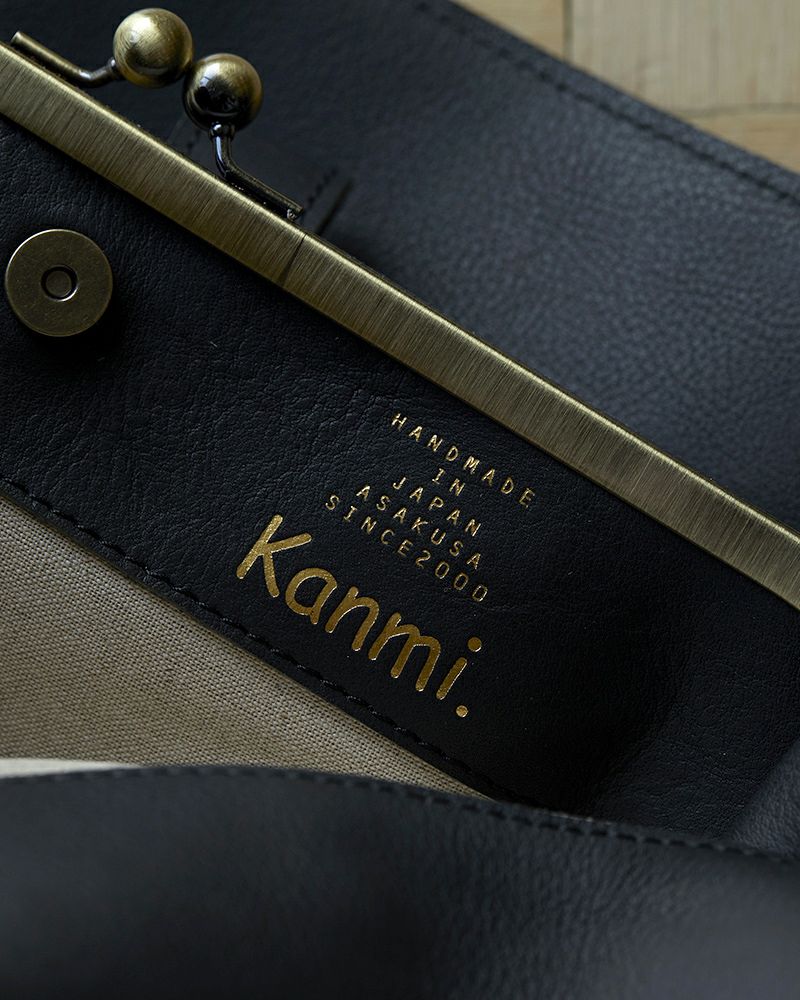 がま口トートの色：クロ