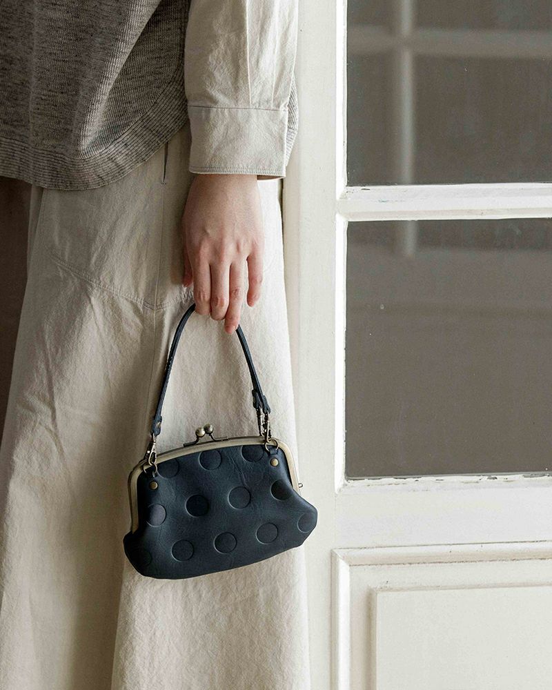 がま口の色：ネイビー