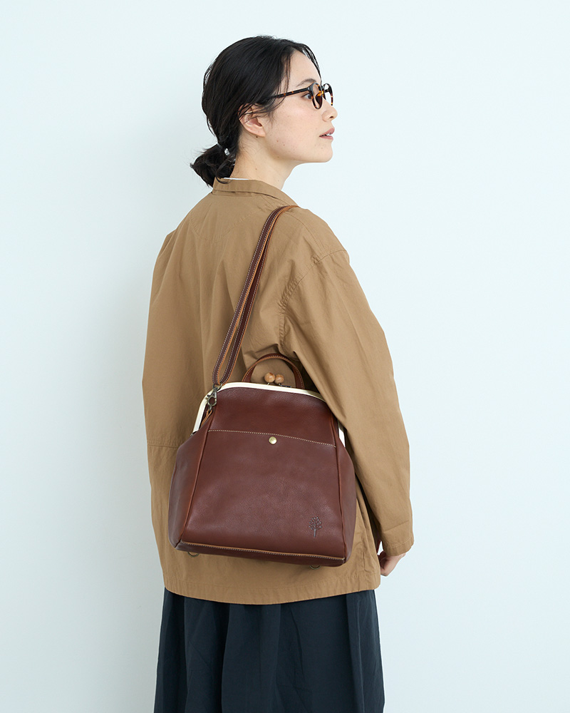 がま口バッグの色：グリーン