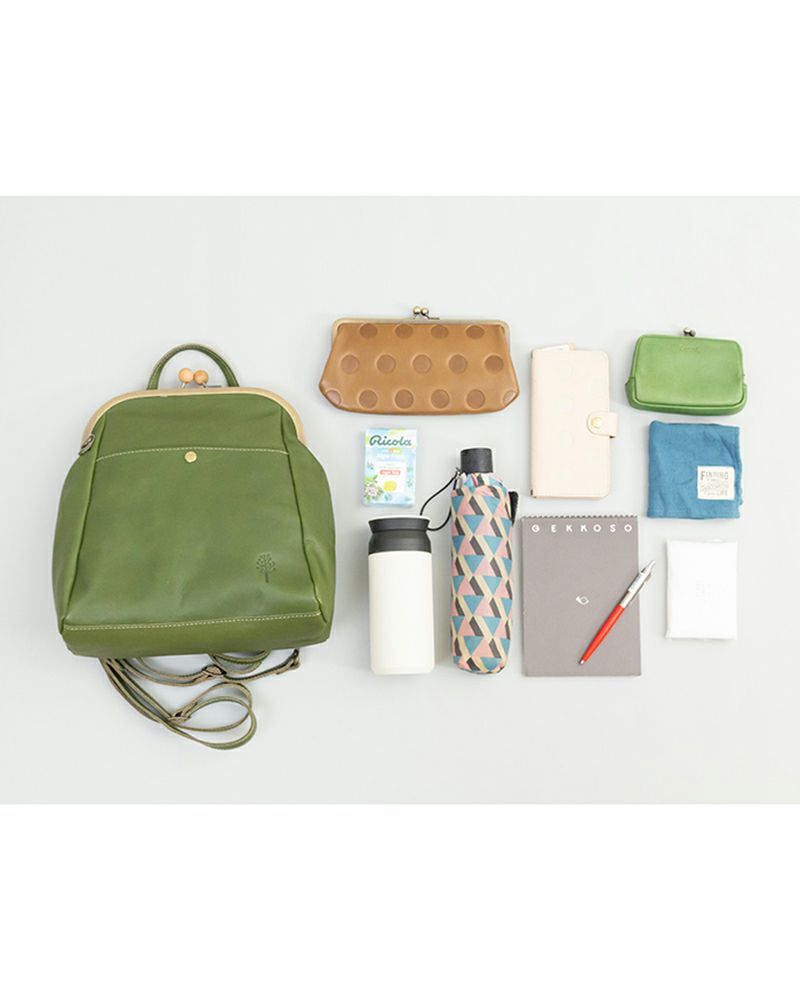 がま口バッグの色：グリーン