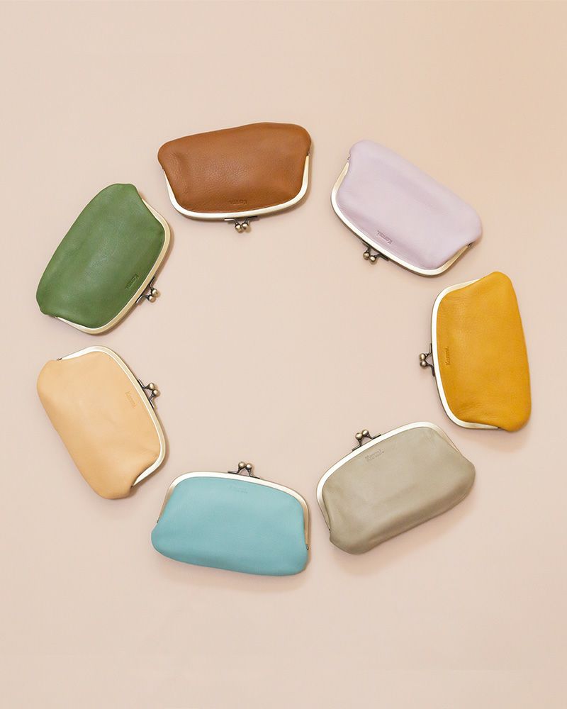 がま口の色：上から時計回りに　ミルクチョコ・ラベンダー・キャラメル・マウスグレー・サックス・ミルクティー・リーフグリーン