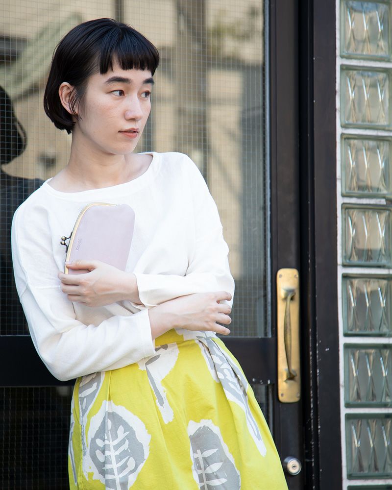 「フカフカ ロング親子がま口」がま口の色：ラベンダー