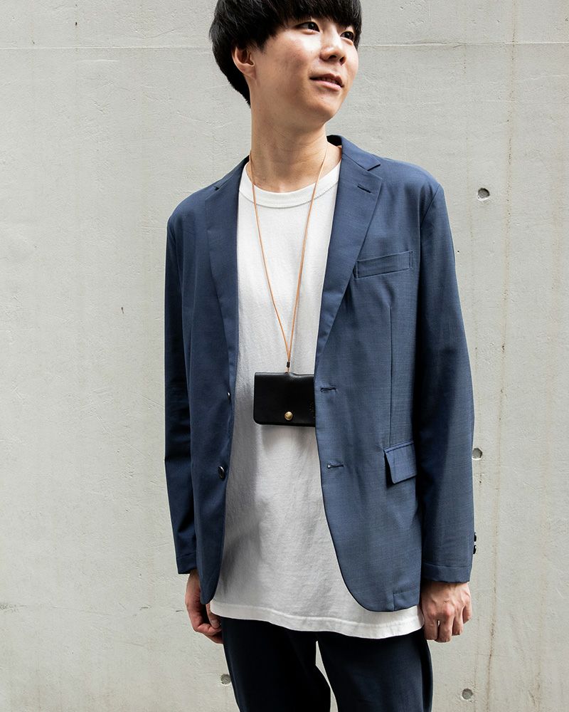 パスケースの色：クロ