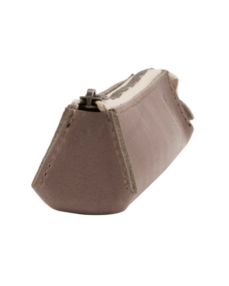 ペンケースの色：モカグレー