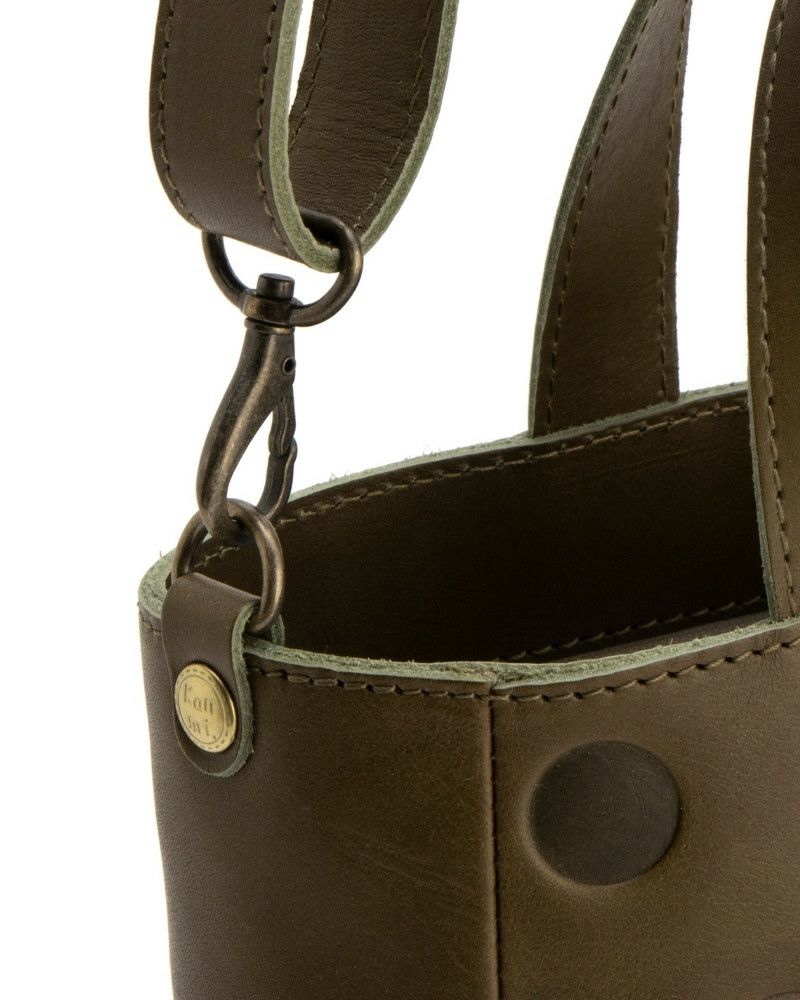 トートバッグの色：オリーブグリーン