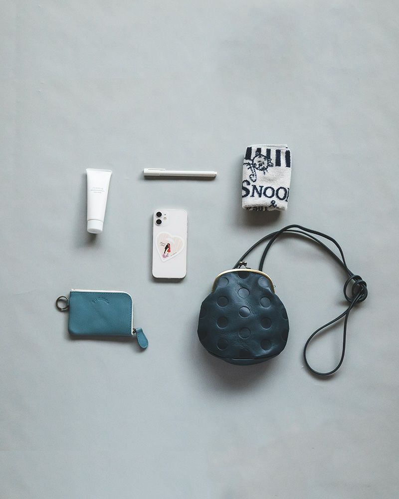 がま口ポシェットの色：ネイビー