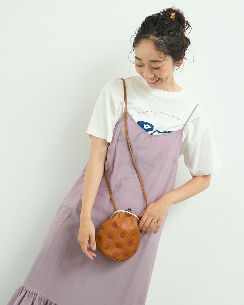 がま口ポシェットの色：キャラメル