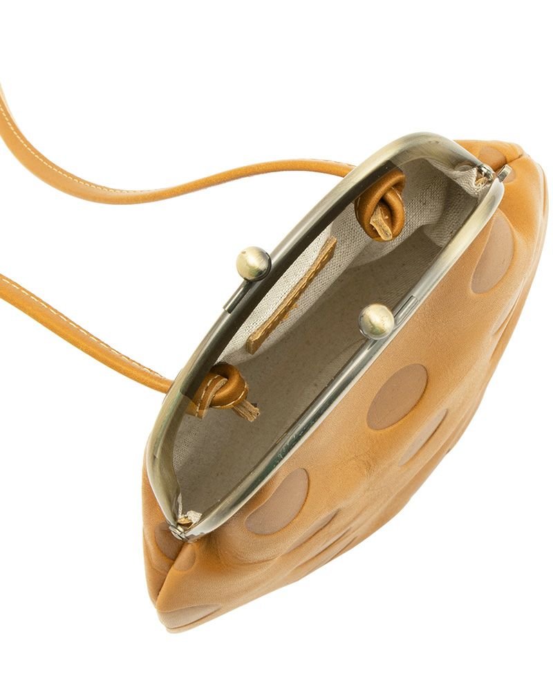 がま口ポシェットの色：キャラメル