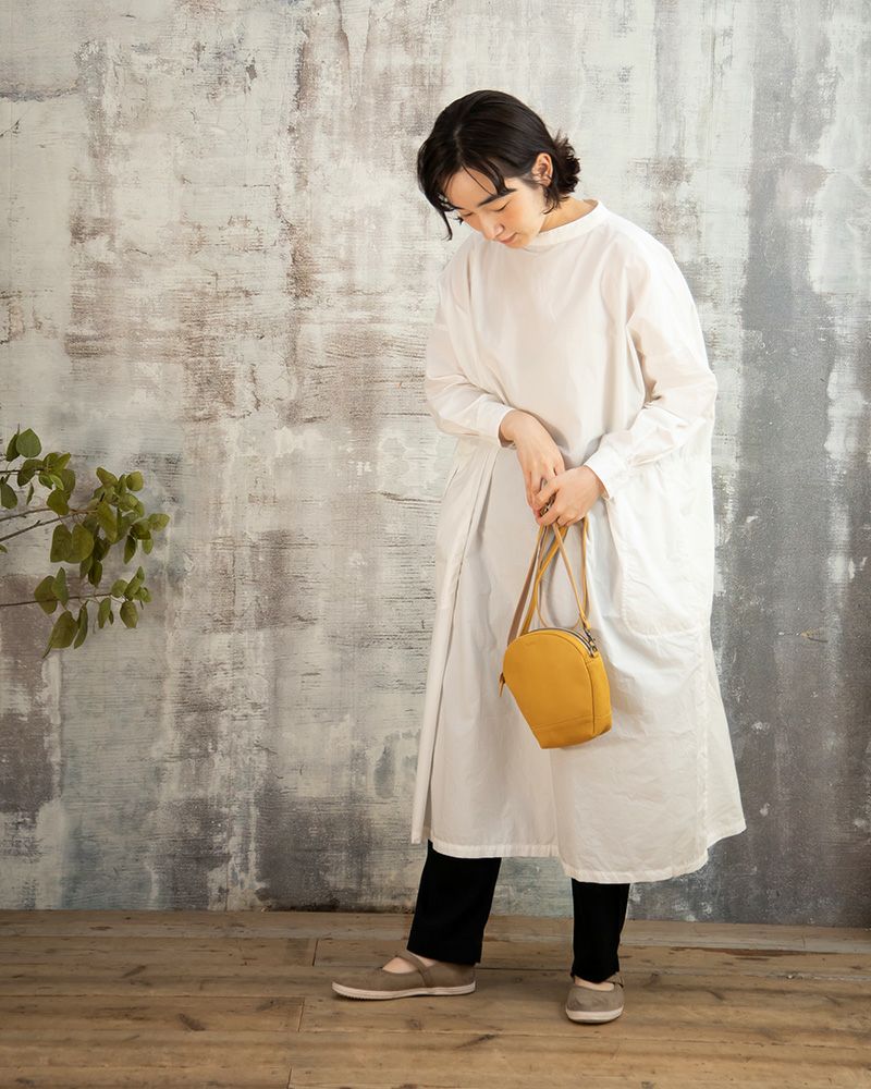 ポシェットの色：キャラメル