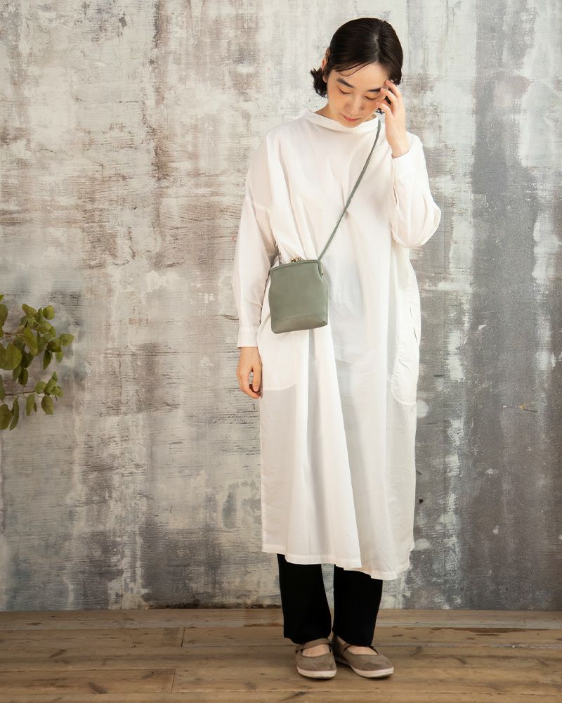 がま口ポシェットの色：キャットブルー