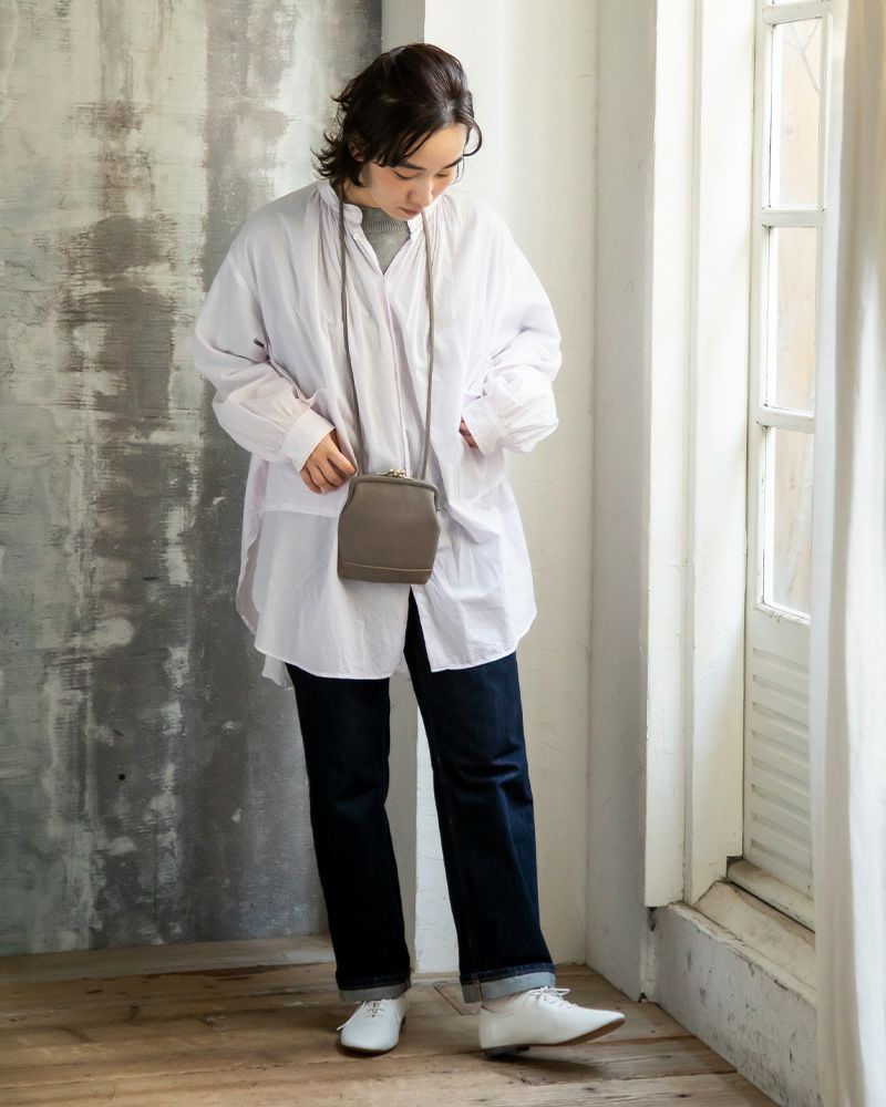 がま口ポシェットの色：ピュアグレー