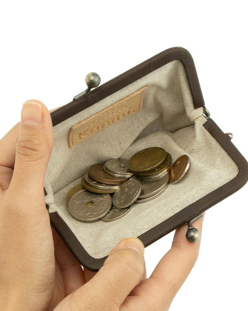 がま口の色：ダークブラウン