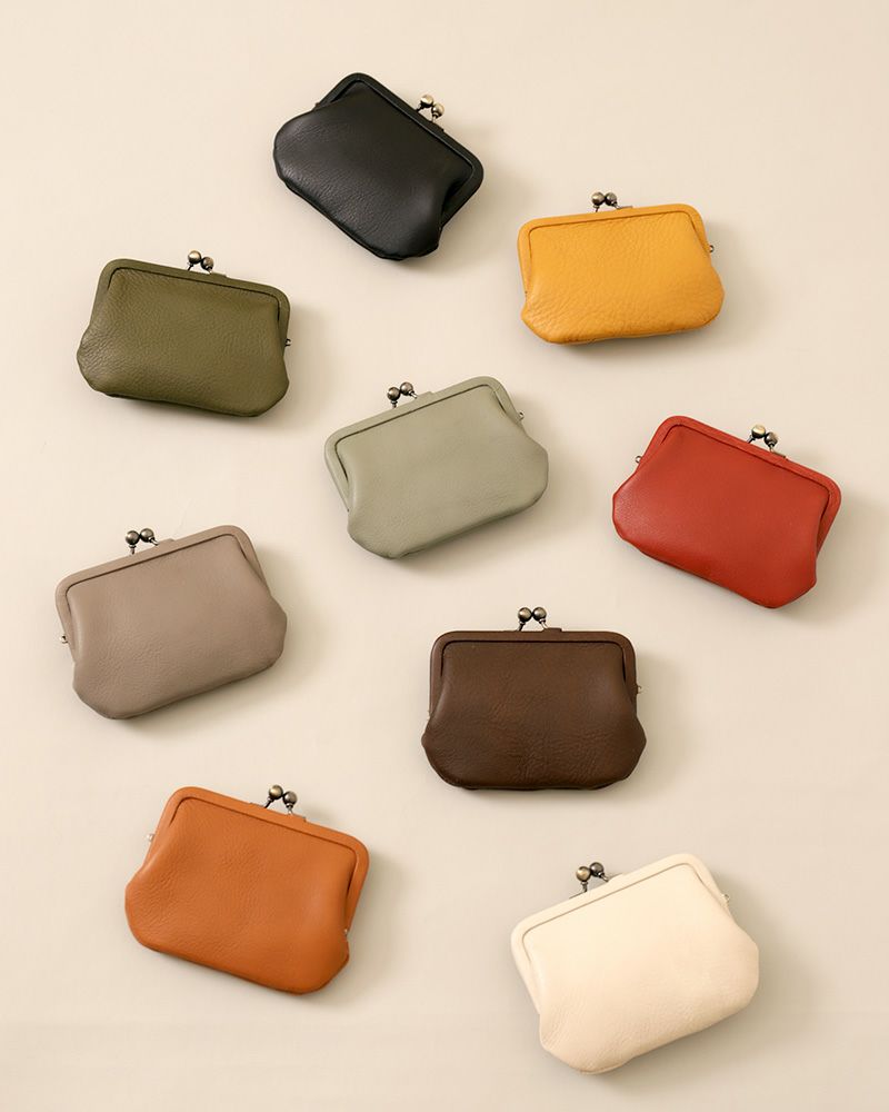 がま口の色：上から時計回りに　ブラック・マスタード・レッド・キャットブルー・ダークブラウン・クリーム・キャラメル・ピュアグレー・グリーン